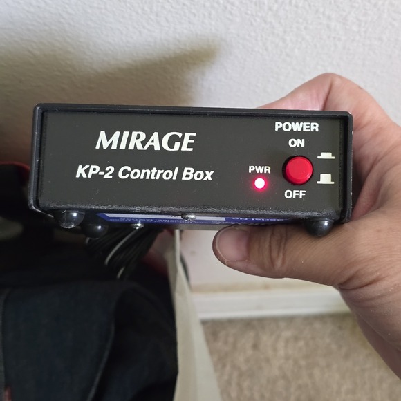 Mirage KP-2 Control‎ Box - Picture 3 of 12